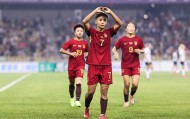 中国女足罕见不敌俄罗斯，赛前为古雅沙举办退役仪式